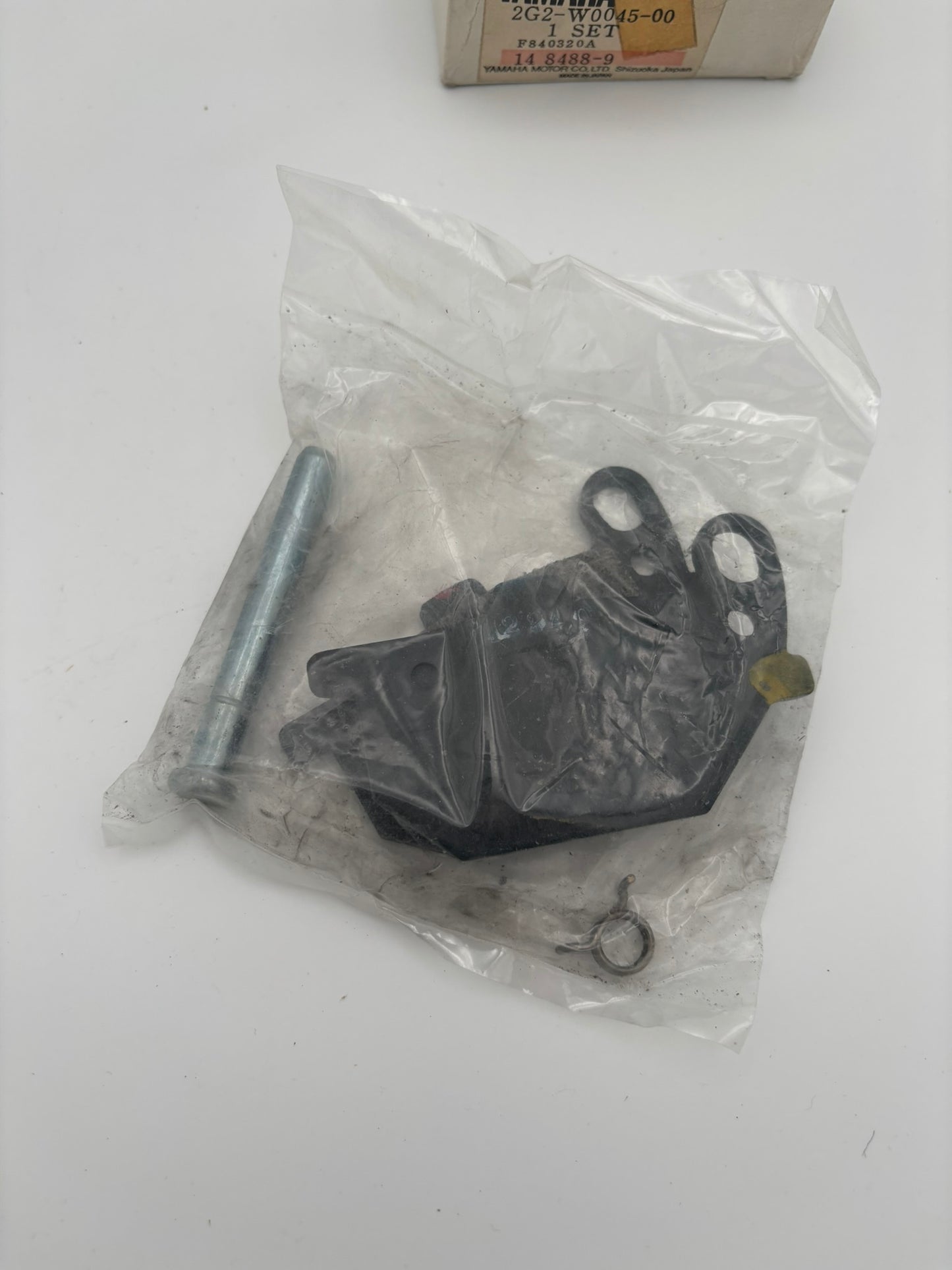 YAMAHA 1978 1979 XS750 FRONT BRAKE CALIPER PAD KIT 2G2-W0045-00 Y197