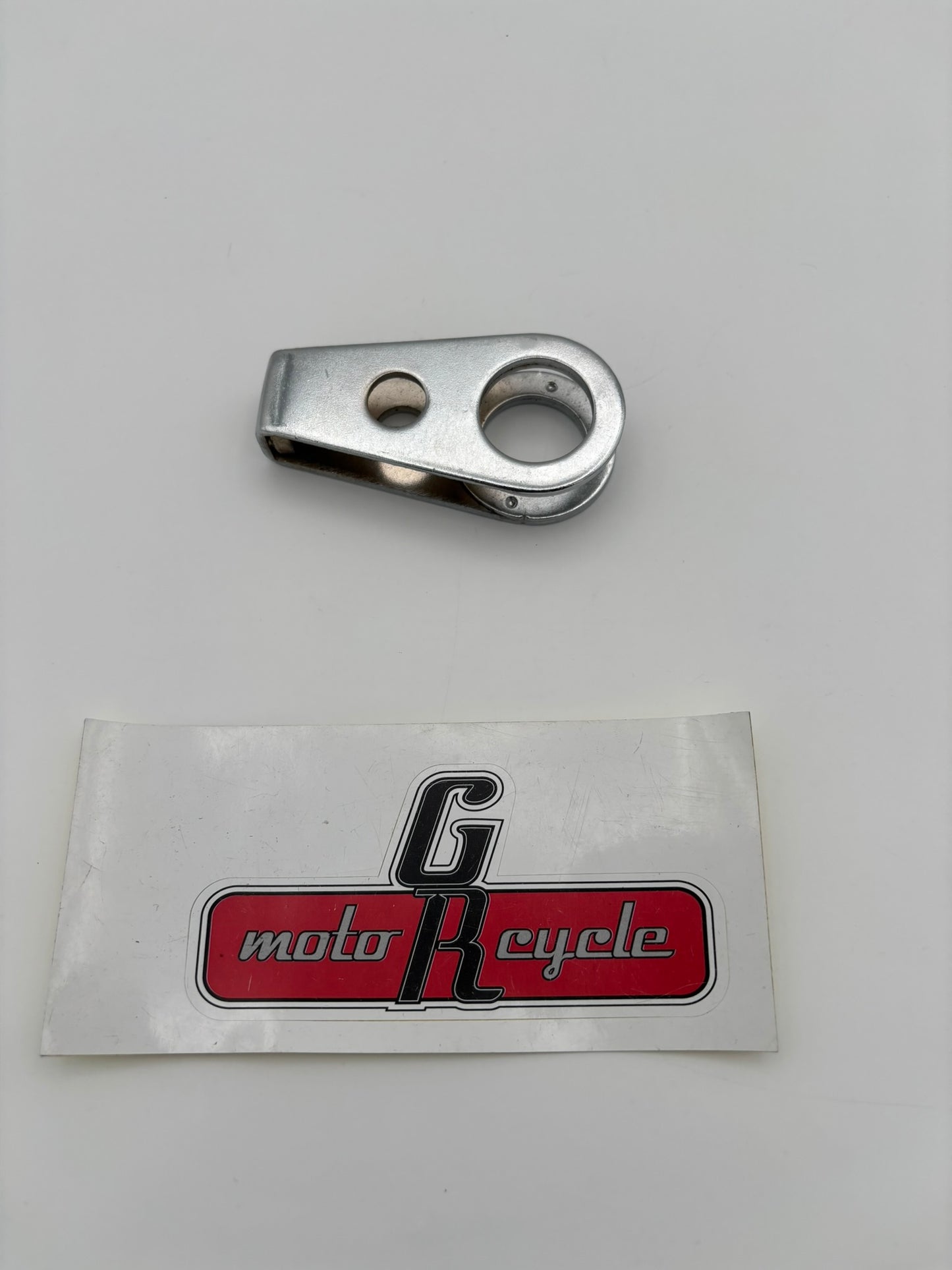 YAMAHA R.H. CHAIN PULLER (SUB 168-25388-00-00 168-25389-00-00 ) 1A1-25389-00-00 Y35