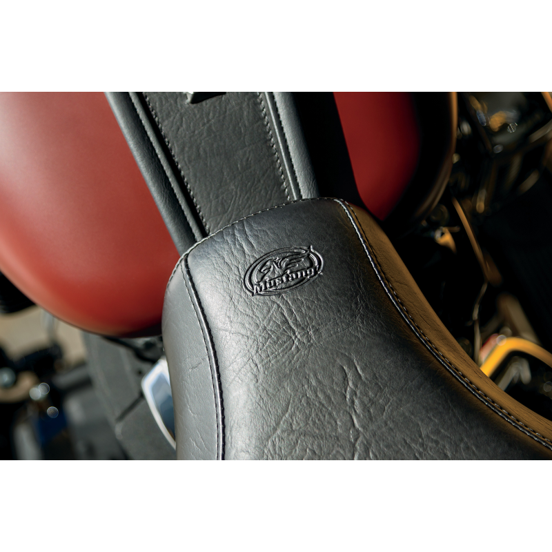 MUSTANG SEAT SOLO DBR MXTOUR FLHC 79330