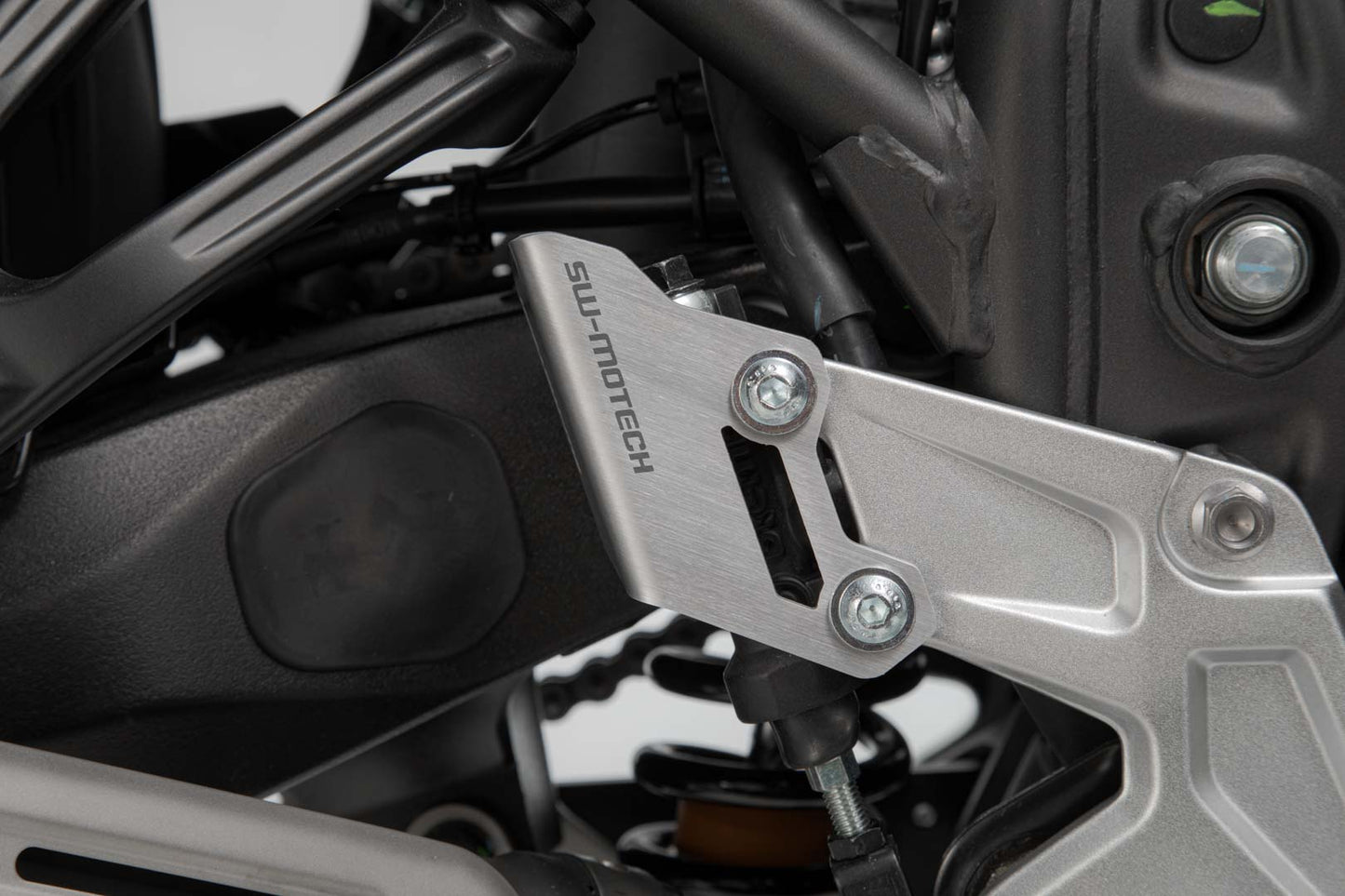 SW-MOTECH BRAKE CYL GUARD YAM XT700Z (21-22) BPS.06.799.10000/S