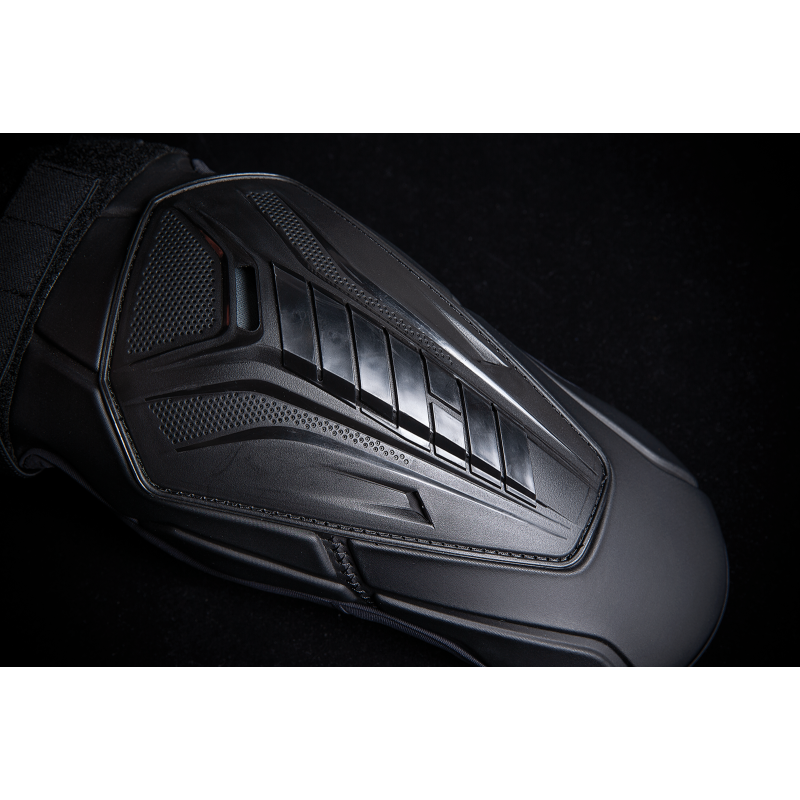 ICON FA3 ELBOW GUARD BK S/M 2706-0207
