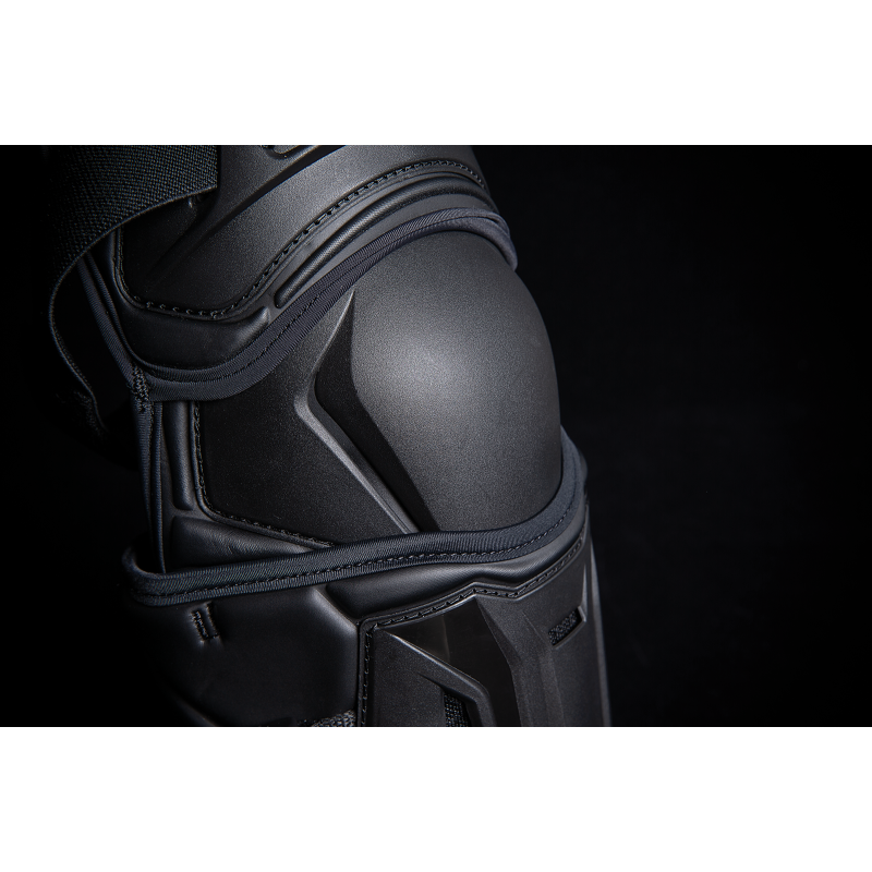 ICON FA3 KNEE GUARD BLACK L/XL 2704-0495