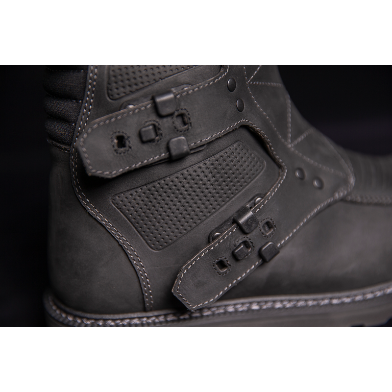 ICON ELSINORE2 CE BOOT BK 8 3403-1209