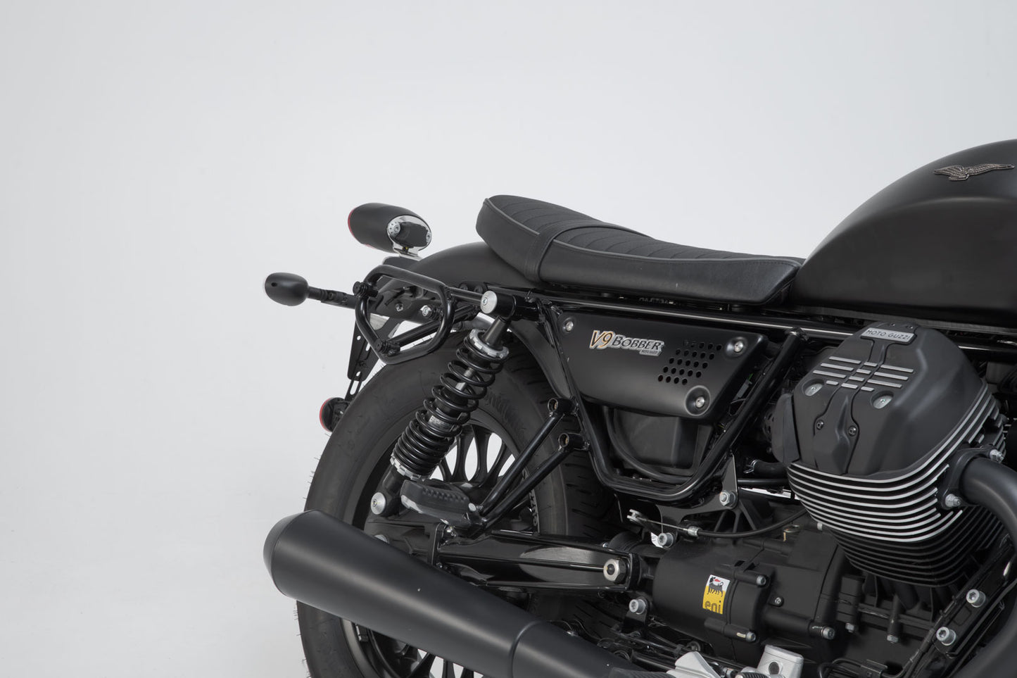 SW-MOTECH SLC CARRIER RH V9 ROAMER/BOBBER(15-22) HTA.17.797.11001