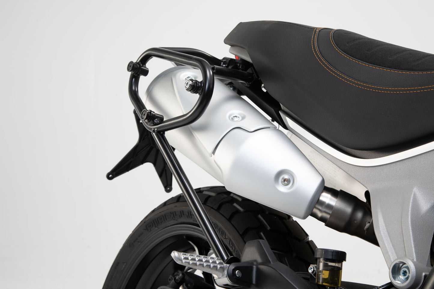 SW-MOTECH SLC CARRIER LH SCRAMBLER 1100 (17-22) HTA.22.895.11000