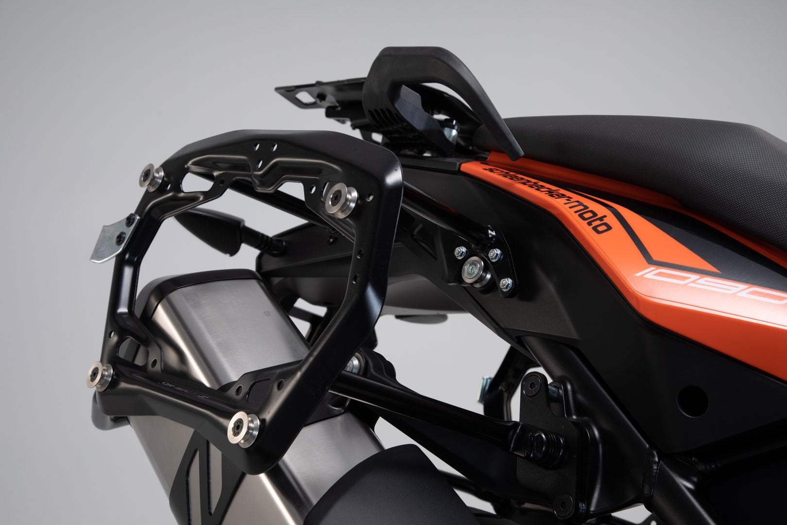 SW-MOTECH PRO SIDE CARRIER KTM 1290 SADV (16-20) KFT.04.333.30001/B