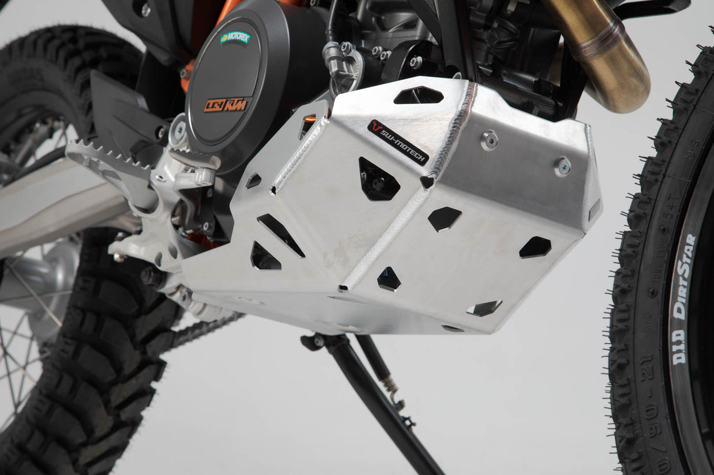 SW-MOTECH ENGINE GUARD KTM/HUSQ 701 ENDURO (16-24) MSS.04.946.10001