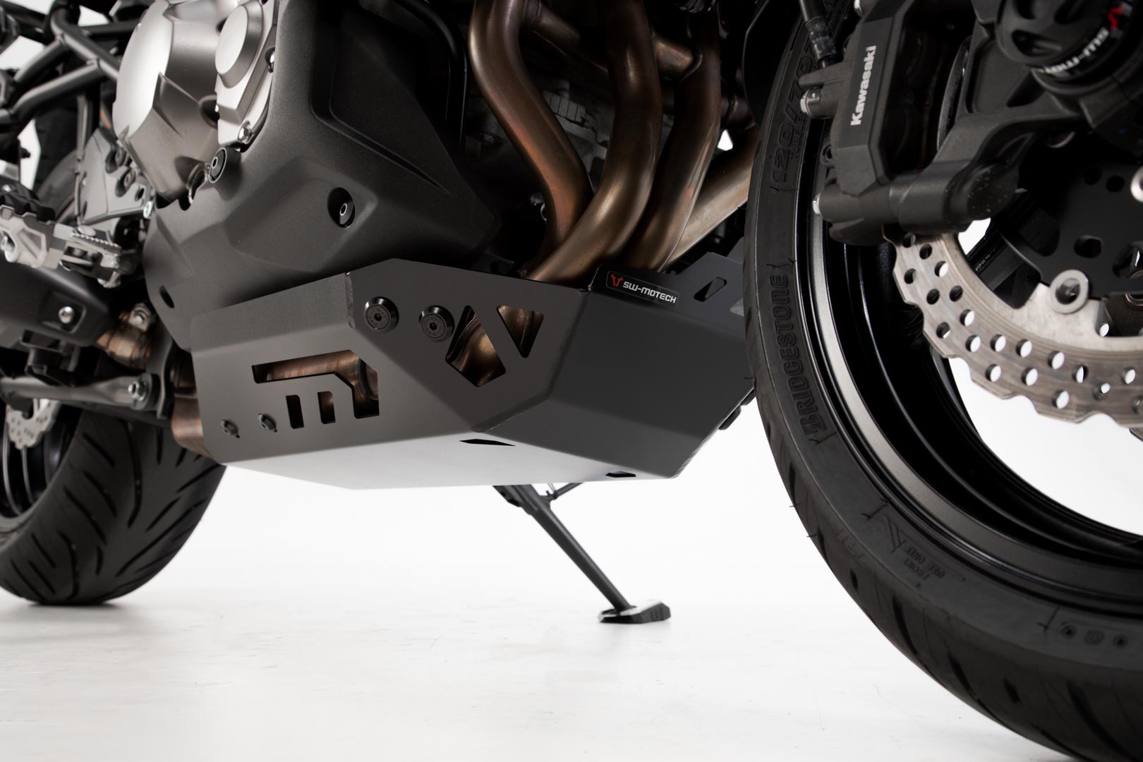 SW-MOTECH ENGINE GUARD KAW VERSYS 1000 (18-22) BLK MSS.08.922.10000/B