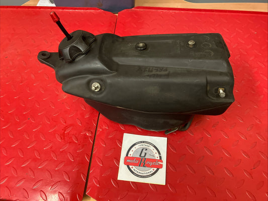 Honda CR250R 2000 Fuel tank gas petrol reservoir CR125R 2001