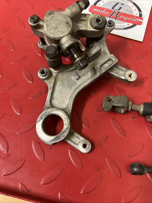 Honda CR250R 2000 Rear brake caliper master cylinder hose 2001