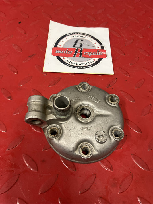 Honda CR250R 2000 Cylinder head 1999 2001