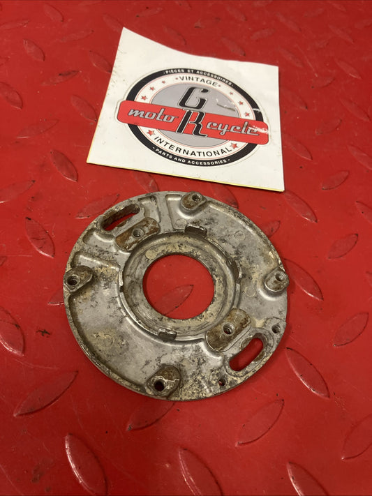Yamaha YZ125 1981 stator generator magneto base plate holder 1980