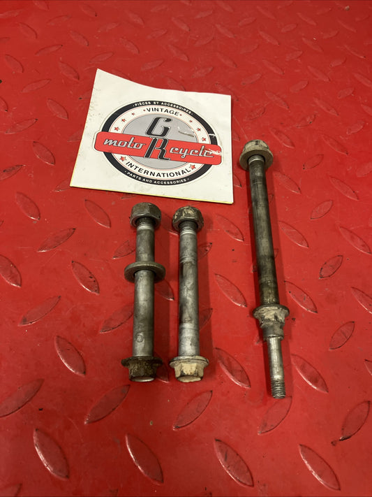 Honda CR250R 2000 Linkage bolts 1X 12x132 & 2X 12x96 2001