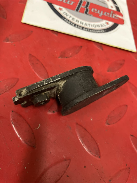 Honda CR250R 2000 Exhaust pipe expansion chamber header stay mount 1997 - 2001