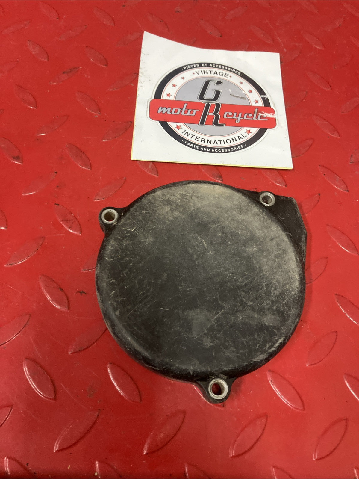 Yamaha YZ125 1981 Right crankcase stator cover 1980