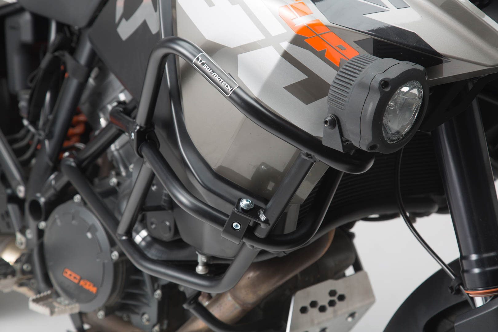 SW-MOTECH UPPER CRASHBAR KTM 1090/1290 ADV (17-20) SBL.04.879.10001/B