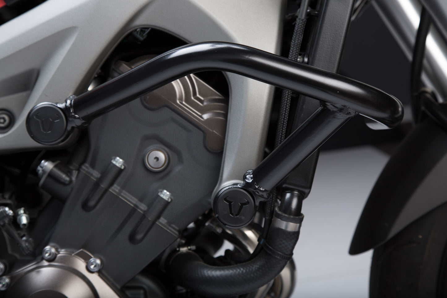 SW-MOTECH CRASHBAR YAMAHA XSR900 (16-20) SBL.06.525.10000/B